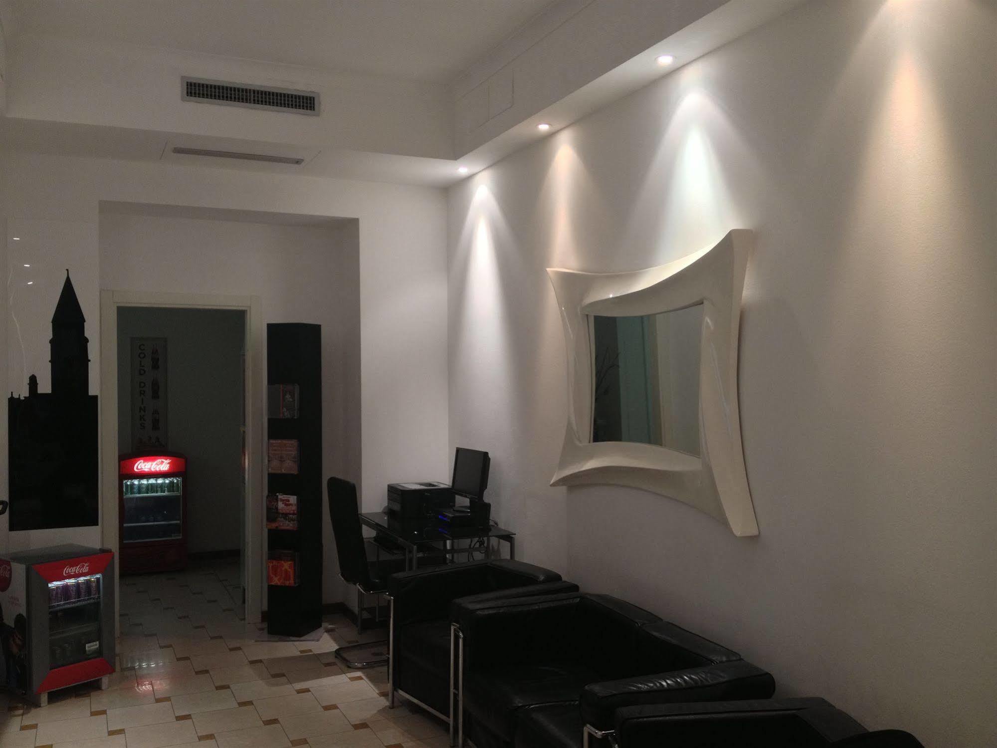 Hotel Agli Artisti Venesia Bagian luar foto
