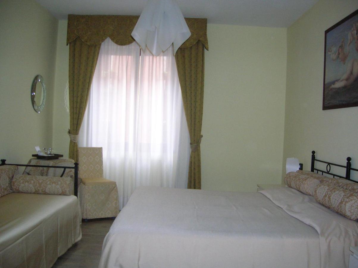 Hotel Agli Artisti Venesia Bagian luar foto